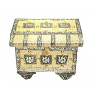 Golden colour Raj wadi Pitara style wooden handmade Bangle & Jewellery box with Mirror for Women (22x16.5x15 cm)